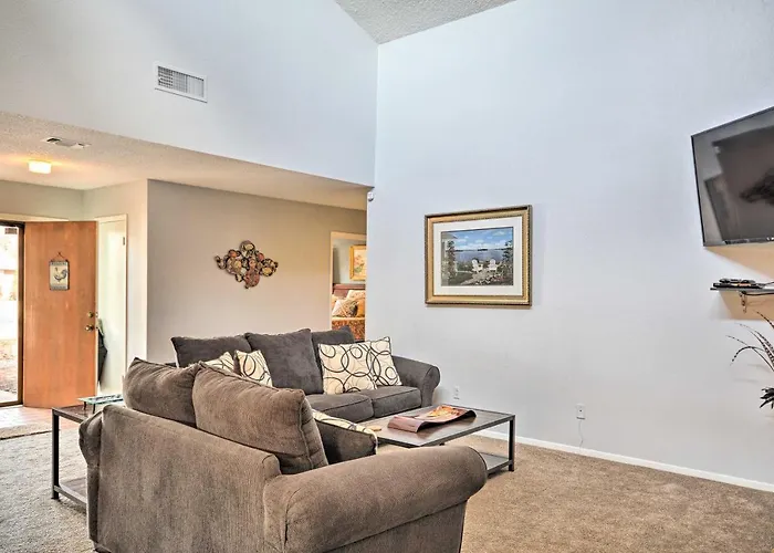Lubbock Townhome With Grill Near Ttu And Downtown!