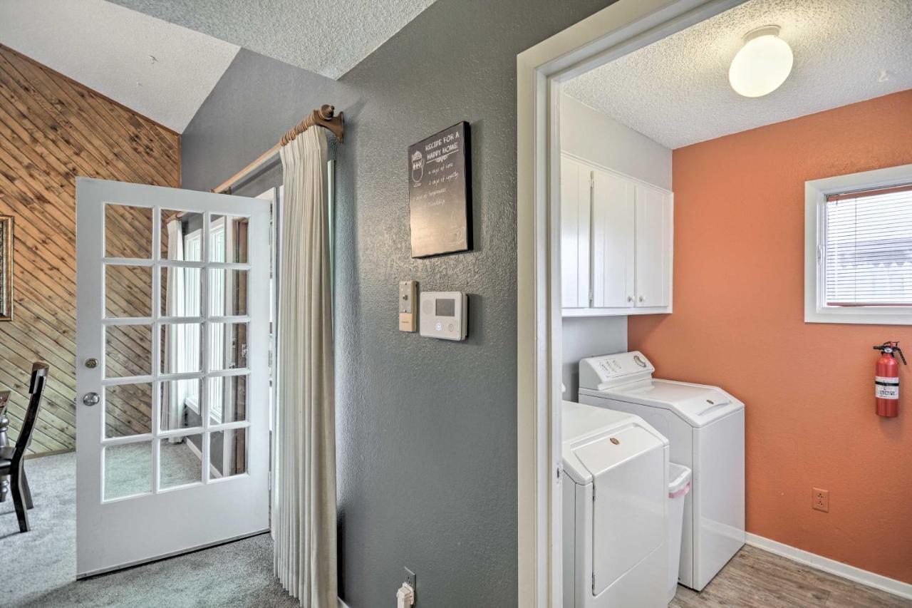 Townhome With Grill Near Ttu And Downtown! Holiday home